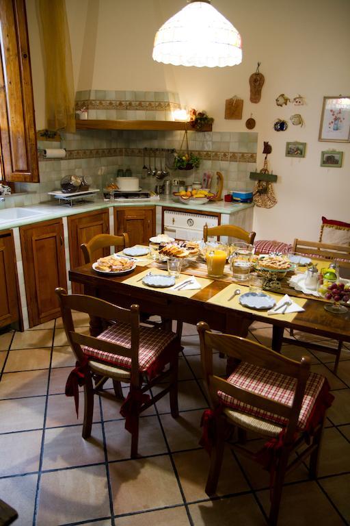 B&B Il Ramaiolo Santa Maria a Monte Bagian luar foto